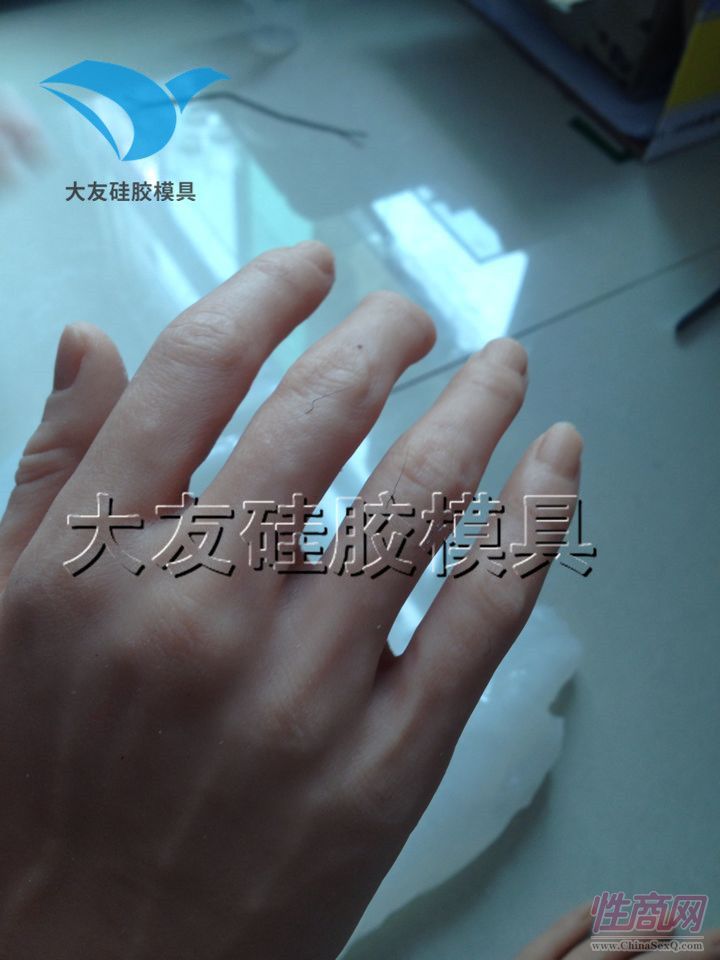 ������z�������z���ִ��ӹ��S��3