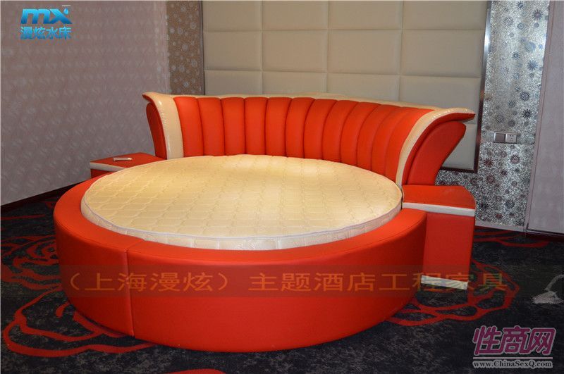 情侶酒店水床-圓形主題床-情趣水床-性愛家具2