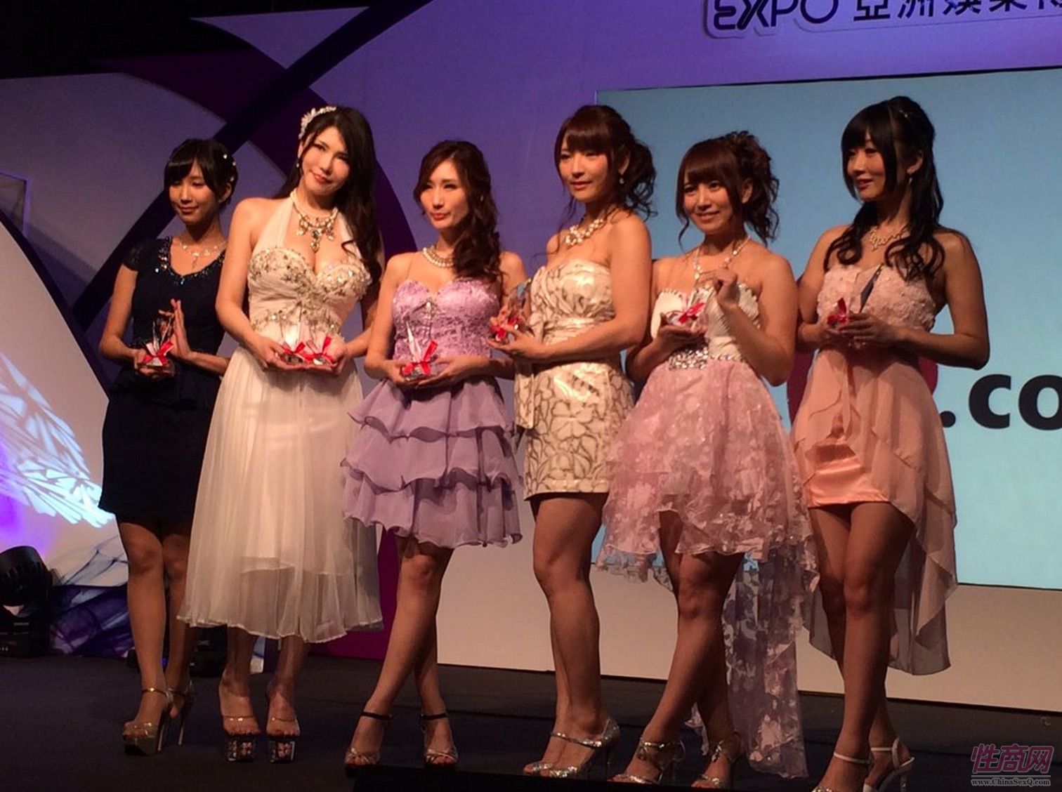 2015亞洲娛樂博覽(澳門)女優(yōu)組團(tuán)助陣圖片29