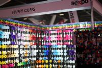 ÿһ��չ���������@����Ȥë�q��-�Dչ��Fluffy&nbsp;Cuffs