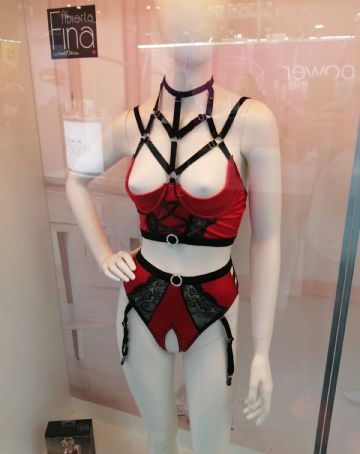 �h�Z������չ�ǚW��Ʒ���̰l(f��)����Ʒ�����xƽ�_֮һ�DƬ60