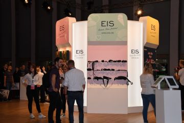 ����չٝ����EIS-Satisfyer