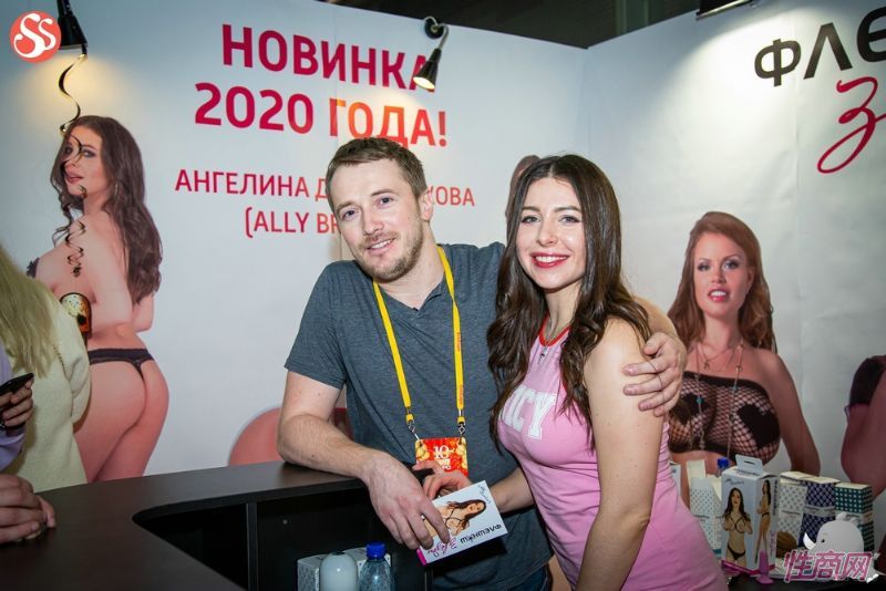 ���_˹����չ���ֵģ�������Ըз��E�DƬ1